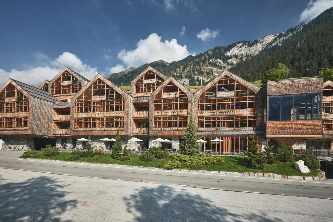 Tenne Lodges Racines Ngoại thất bức ảnh